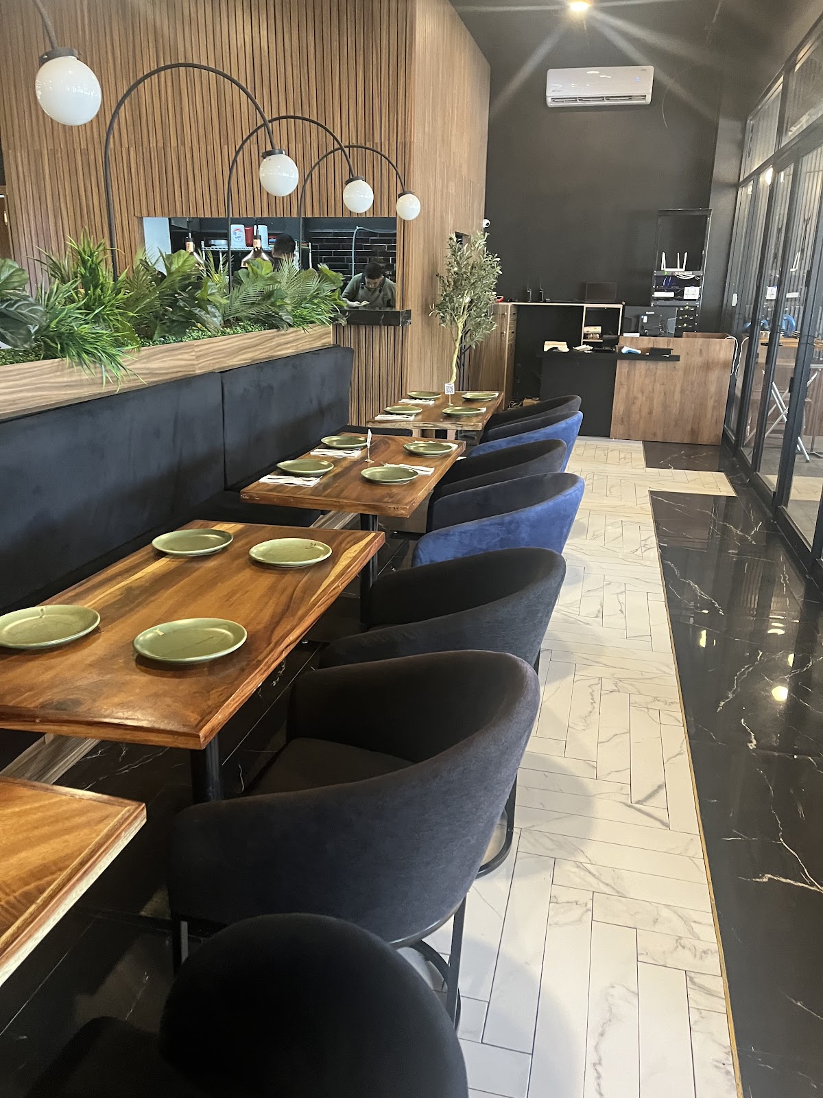 leetx-google-photo-50671-6 leetx-google-photo-50671-6