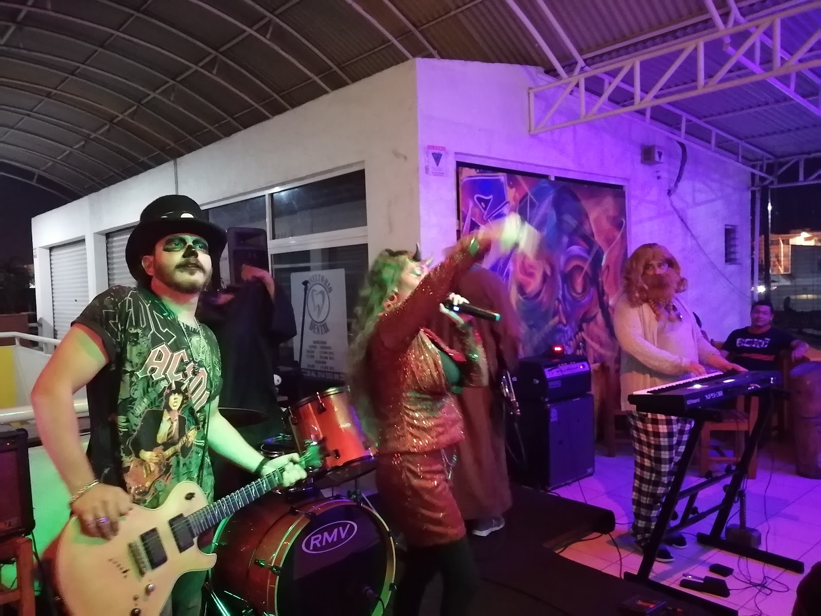 leetx-google-photo-62280-8 leetx-google-photo-62280-8