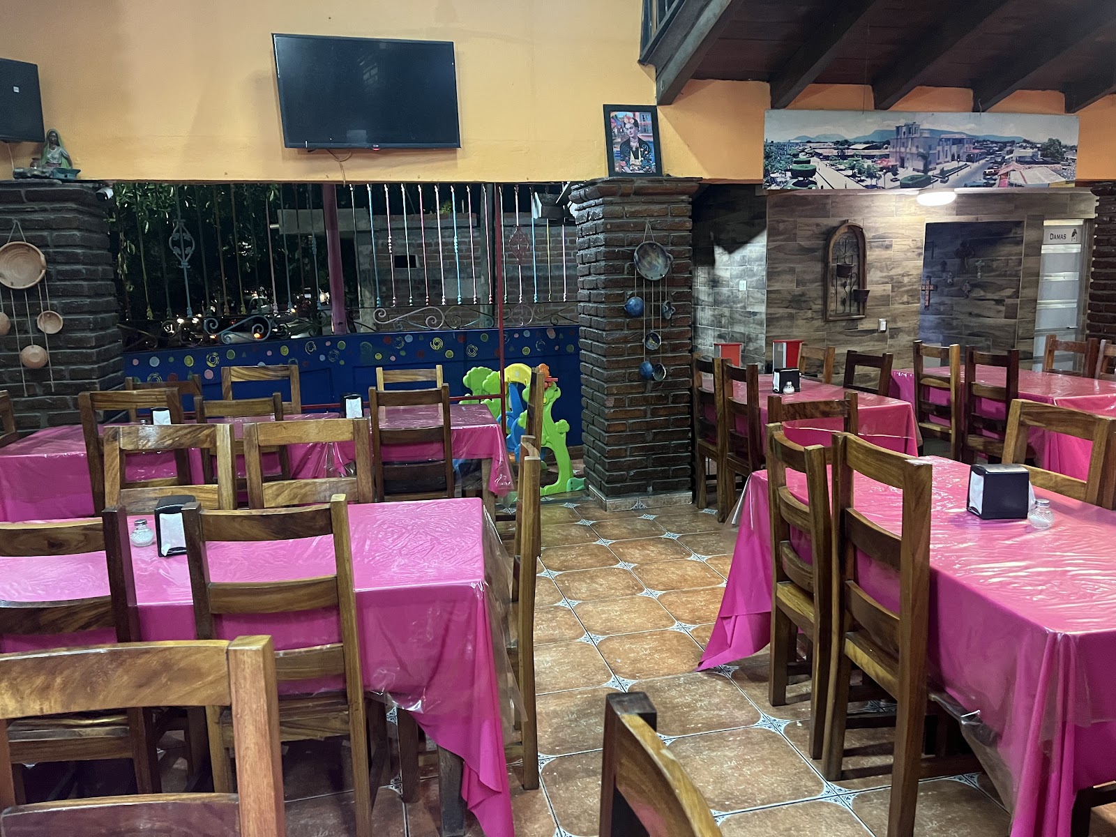 leetx-google-photo-67381-4 leetx-google-photo-67381-4