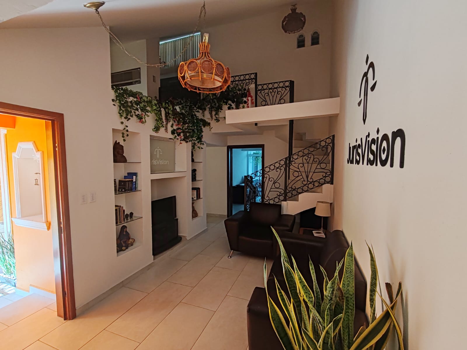 leetx-google-photo-70332-2 leetx-google-photo-70332-2