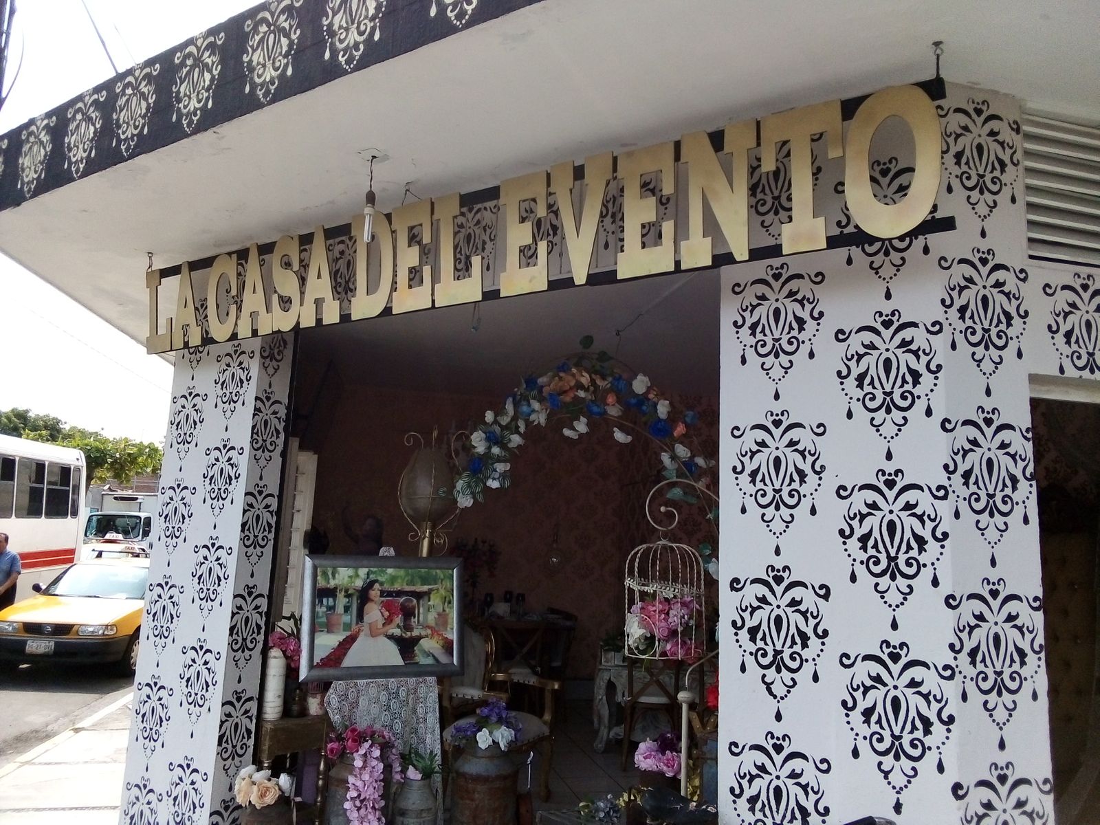 leetx-google-photo-81876-6 leetx-google-photo-81876-6