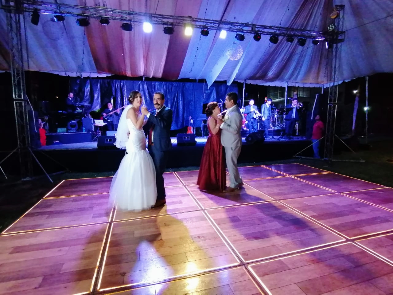 leetx-google-photo-81886-5 leetx-google-photo-81886-5